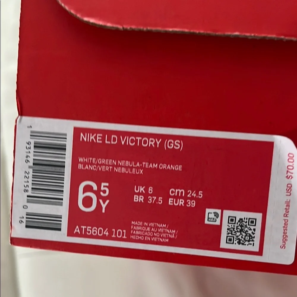 Nike LD victory (GS) Orange and Blue Sneakers with Sporty Silhouette Sz 6.5Y